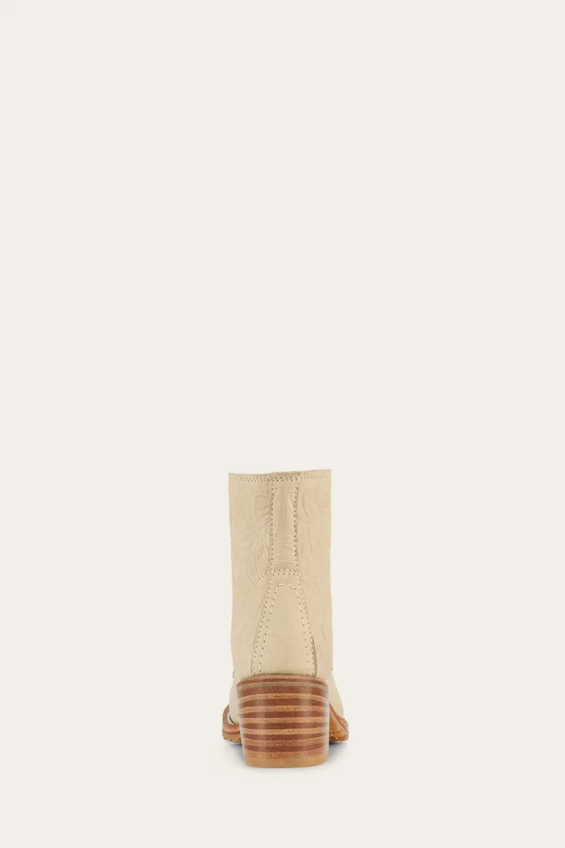 Sabrina 6G Lace Up - Pre-Loved